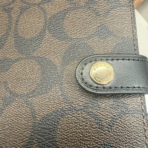 coach Notebook In Signature Canvas 222 - Picture 3 of 5